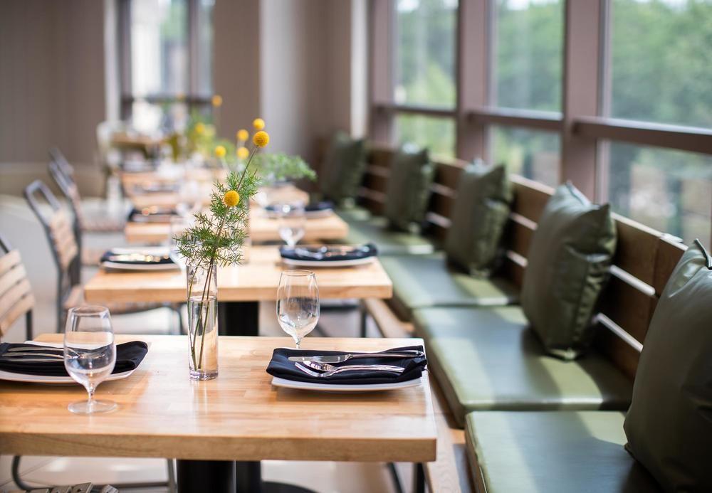 Renaissance Raleigh North Hills Hotel Esterno foto