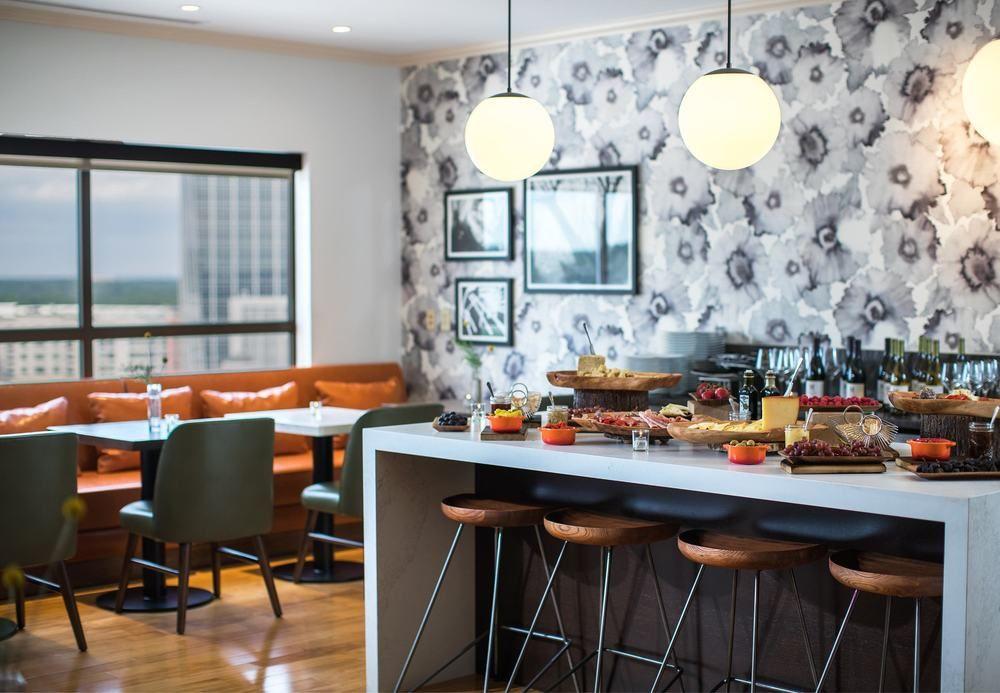Renaissance Raleigh North Hills Hotel Esterno foto