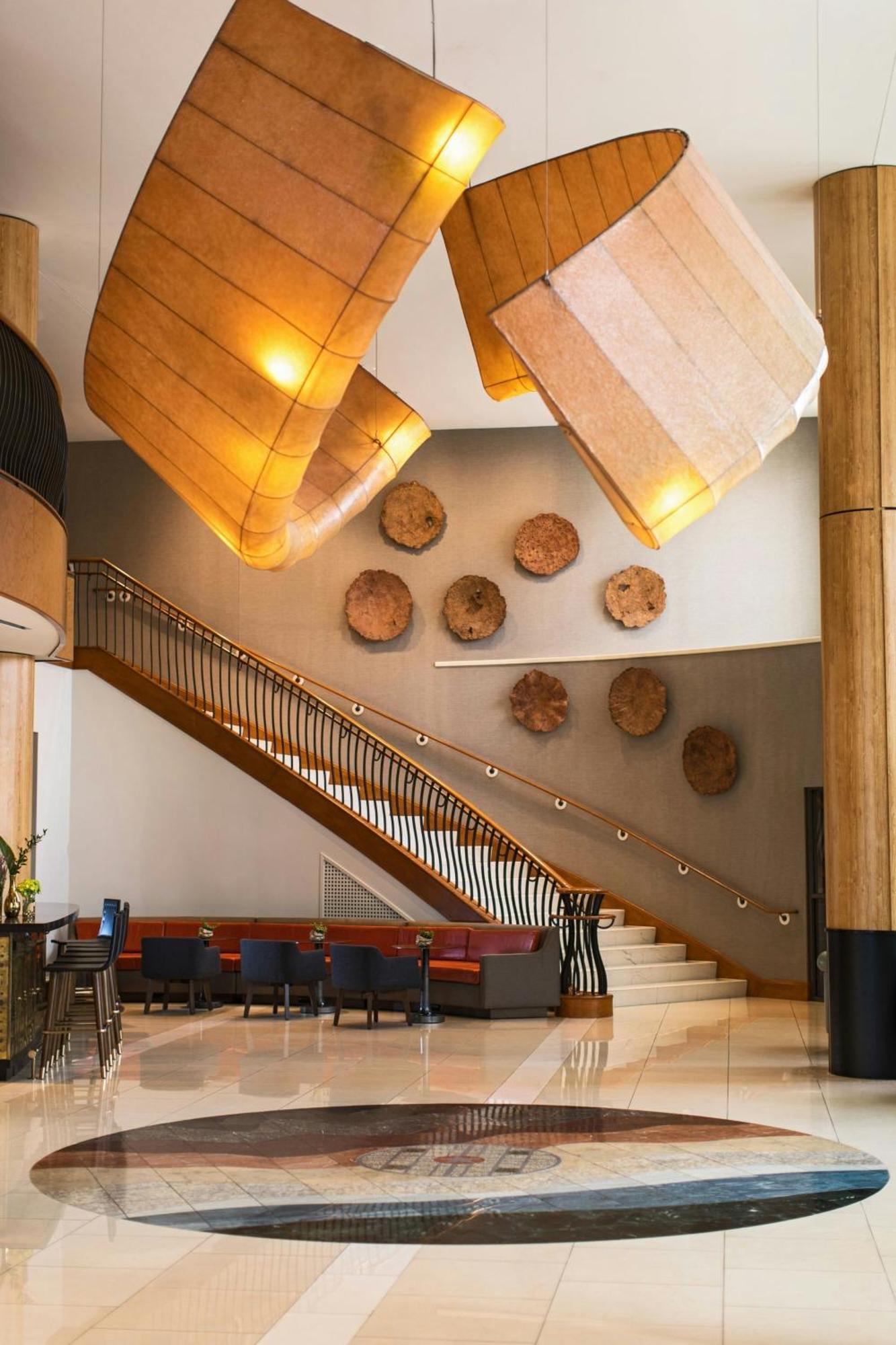 Renaissance Raleigh North Hills Hotel Esterno foto