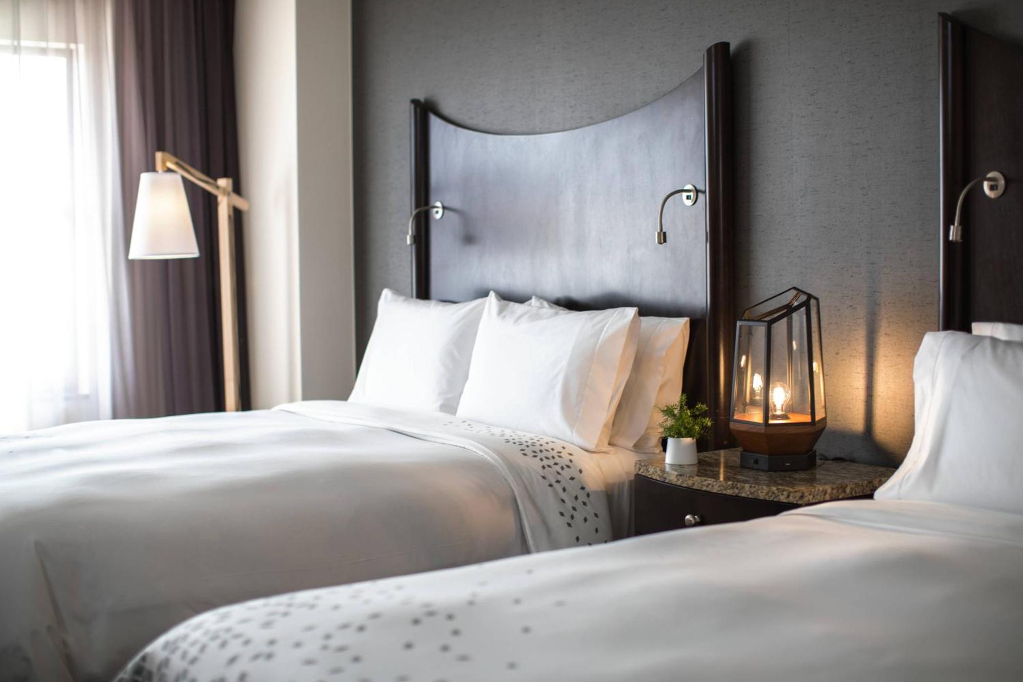 Renaissance Raleigh North Hills Hotel Esterno foto