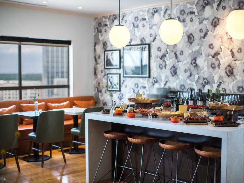 Renaissance Raleigh North Hills Hotel Esterno foto